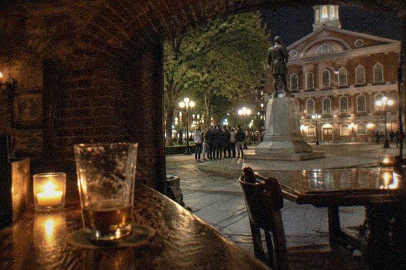 Historic Pubs And Taverns Crawl